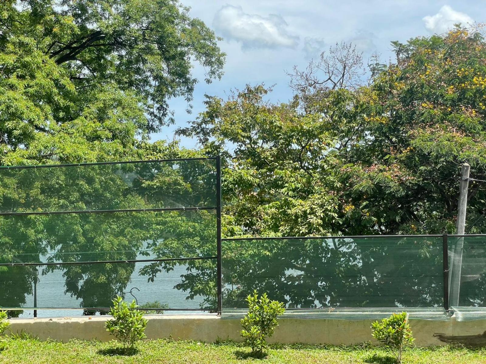Lake Classical Guest House Kandy Bagian luar foto