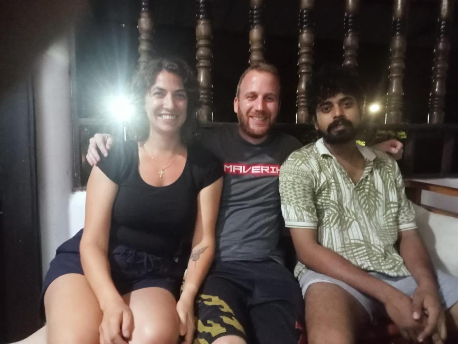 Lake Classical Guest House Kandy Bagian luar foto