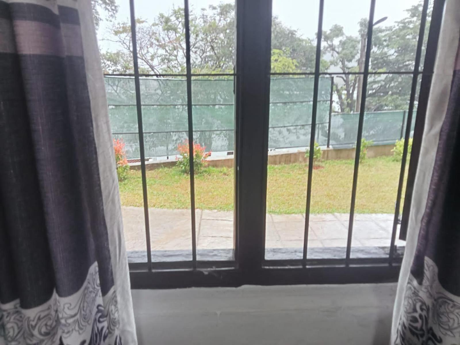 Lake Classical Guest House Kandy Bagian luar foto