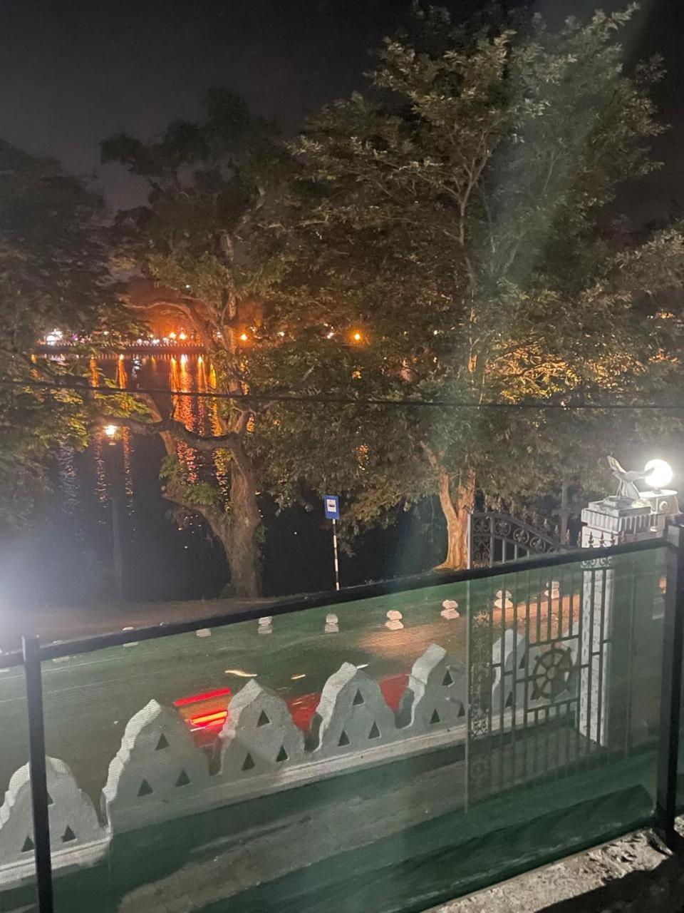 Lake Classical Guest House Kandy Bagian luar foto